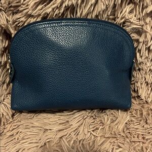 Longchamp leather makeup pouch navy
